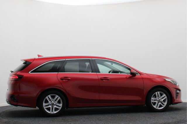 KIA CEE D Ceed Sportswagon 1.4 T-GDi DynamicPlusLine