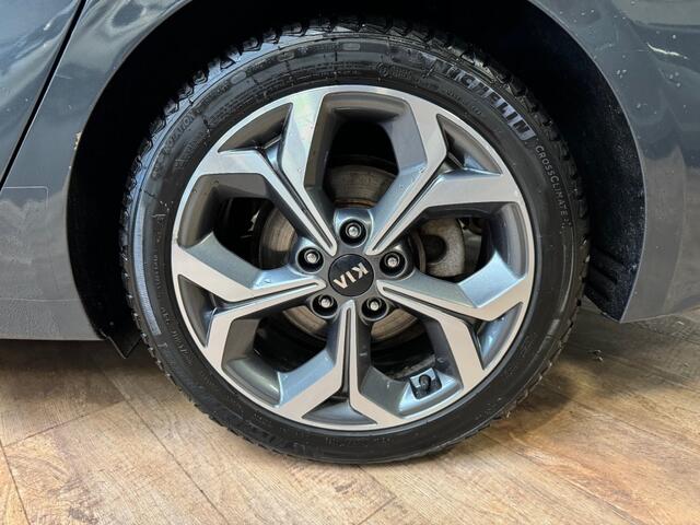 KIA CEE D Sportswagon 1.0T-GDi GT-Line / CLIMA / CAMERA / LANE ASSIST / 17 LM-Velgen /