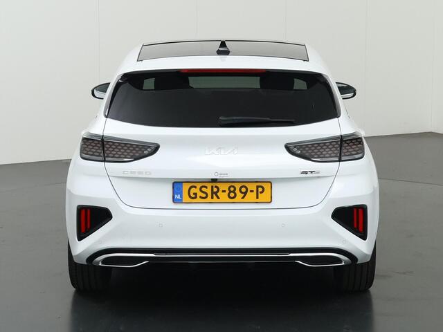 KIA CEE D Ceed 1.5 T-GDi GT-Line | Panoramadak | Matrix LED Koplampen | Stoel/Stuurverwarming | Keyless Go | Elektrisch bedienbare achterklep |