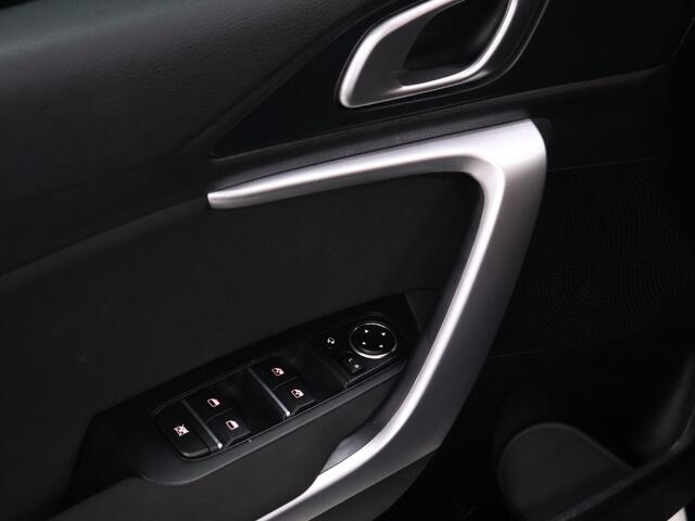 KIA CEE D Ceed 1.0 T-GDi DynamicLine [6-BAK, APPLE CARPLAY, ANDROID, CAMERA, LANE ASSIST, CRUISE, CLIMATE, NAVIGATIE, NIEUWSTAAT]