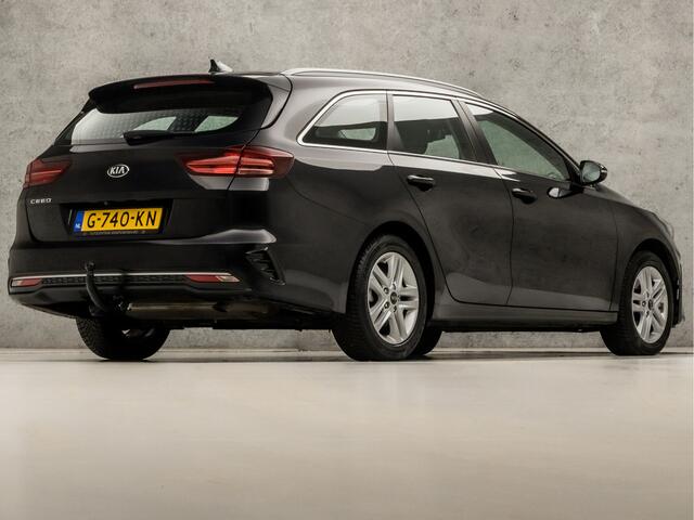 KIA CEE D Ceed Sportswagon 1.4 T-GDi DynamicLine 141Pk Automaat (APPLE CARPLAY, GROOT NAVI, CAMERA, TREKHAAK, SPORTSTOELEN, CLIMATE, LANE ASSIST, NIEUWE APK, NIEUWSTAAT)