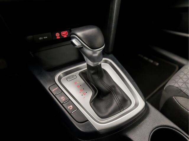 KIA CEE D Ceed Sportswagon 1.4 T-GDi DynamicLine 141Pk Automaat (APPLE CARPLAY, GROOT NAVI, CAMERA, TREKHAAK, SPORTSTOELEN, CLIMATE, LANE ASSIST, NIEUWE APK, NIEUWSTAAT)