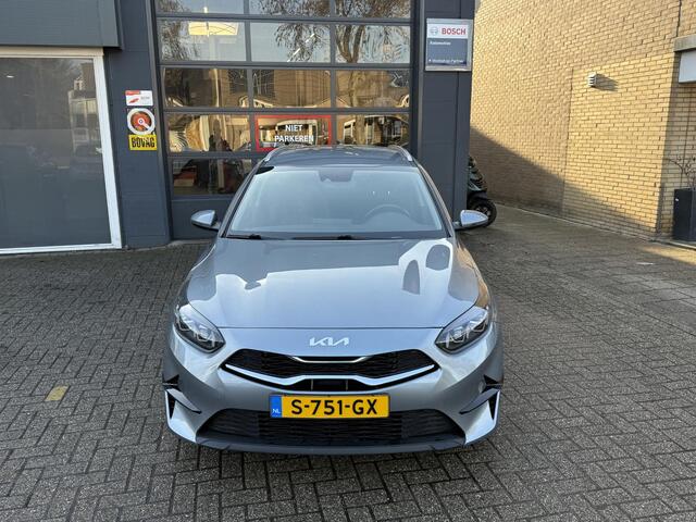 KIA CEE D Ceed Sportswagon 1.0 T-GDi MHEV DynamicLine Automaat / Airco/ Navigatie/ Cruise/ Apple carplay/ PDC/ LED/ LMV