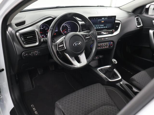 KIA CEE D Ceed Sportswagon 1.0 T-GDi DynamicLine | Navigatie | Parkeercamera | Apple Carplay/Android Auto | Climate Control | Cruise Control |