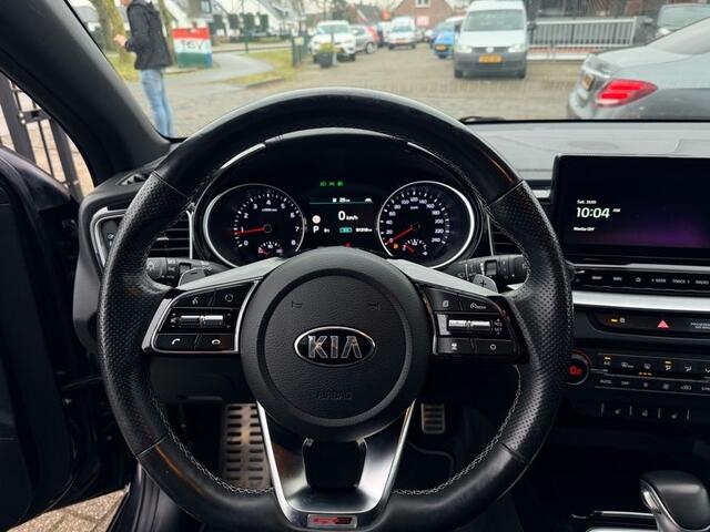 KIA CEE D Ceed 1.5 T-GDi MHEV GT-Line Business Edition