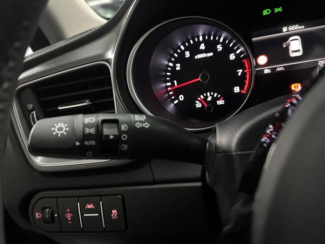 KIA CEE D Ceed 1.5 T-GDi DynamicLine