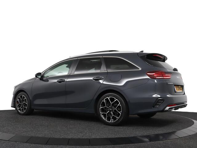 KIA CEE D Ceed Sportswagon 1.5 T-GDi GT-Line Automaat - Automatische achterklep - Keyless entry - Achteruitrij camera - Stoel/Stuur verwarming - Adaptieve cruise control - Schuif/kantel dak - Apple Carplay/Android Auto - -Fabrieksgarantie tot 12-2030