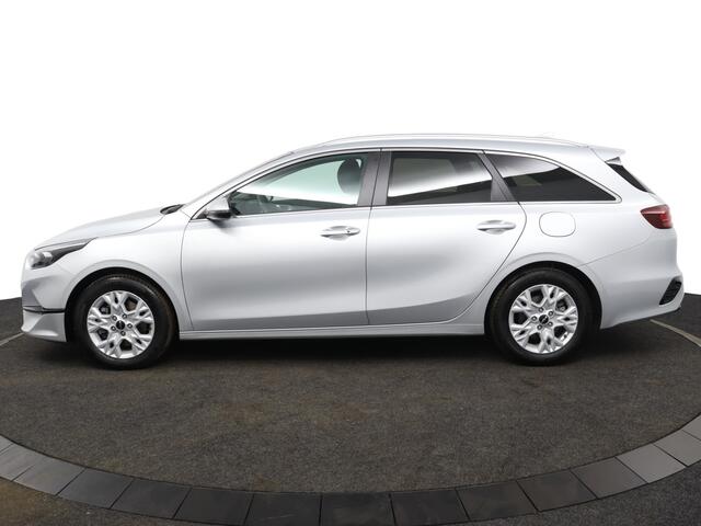 KIA CEE D Ceed Sportswagon 1.5 T-GDi DynamicPlusLine - Navigatie - LED Koplampen - Stoel/Stuurverwarming - Climate Control - Cruise Control - Fabrieksgarantie Tot 2031