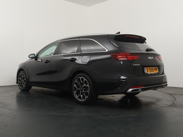 KIA CEE D Ceed Sportswagon 1.5 T-GDi GT-Line Automaat - Apple Carplay/Android Auto - Cruise Control - Dodehoekdetectie - Climate Control - Panorama Dak - Navigatie - Stoel/Stuur Verwarming - Fabrieksgarantie t/m 09-02-2031
