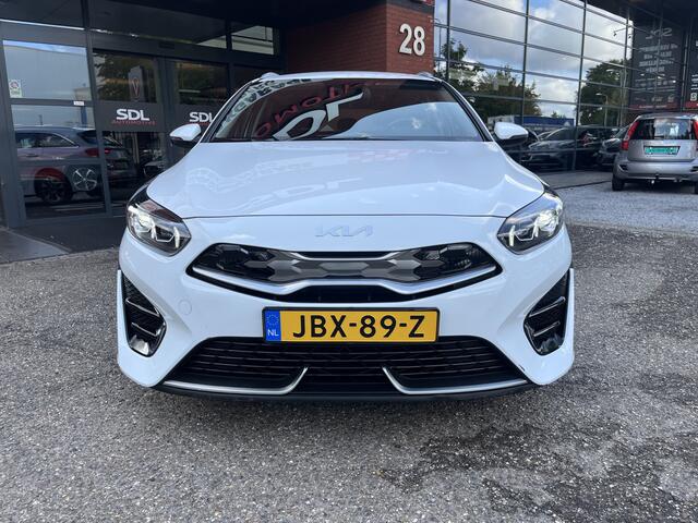 KIA CEE D Ceed Sportswagon 1.6 GDI PHEV DynamicLine // FULL LED // KEYLESS // CAMERA+SENSOREN // STOEL+STUURVERWARMING // NAVI+CARPLAY //