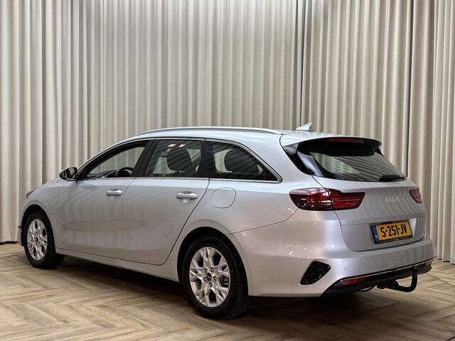 KIA CEE D Ceed Sportswagon 1.0 T-GDi DynamicLine Org.NL! / Trekhaak / Adaptive Cruise / Carplay / Camera / ECC Clima / PDC / LED / 16'' LMV