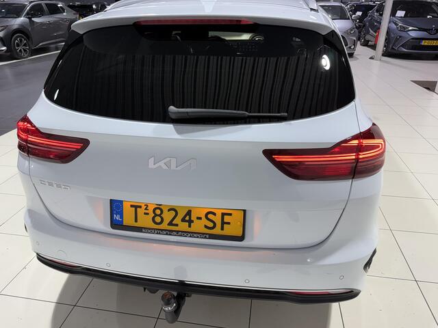 KIA CEE D Ceed Sportswagon 1.0 T-GDi MHEV DynamicPlusLine AUTOMAAT, Trekhaak, Stoel en Stuur verwarming, Navigatie, Camera.
