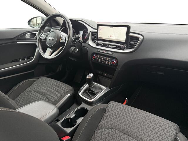 KIA CEE D Ceed Sportswagon 1.0 T-GDi DynamicLine I Navi I Camera MANUAL