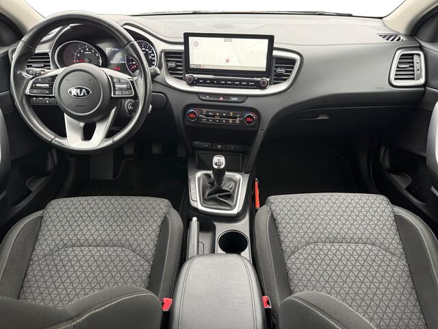 KIA CEE D Ceed Sportswagon 1.0 T-GDi DynamicLine I Navi I Camera MANUAL