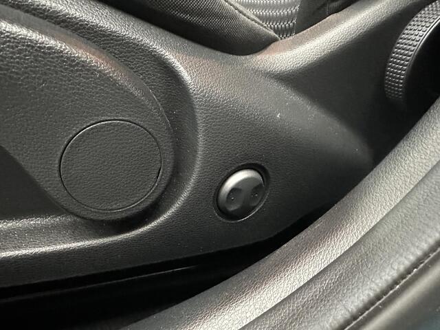 KIA CEE D Ceed 1.5 T-GDi DynamicLine