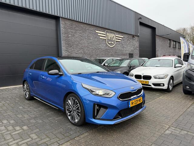 KIA CEE D Ceed 1.4 T-GDi GT-PlusLine | 1E EIGENAAR | 12MND GARANTIE | AUTOMAAT | PANO | CRUISE | JBL | LED | BOMVOL |