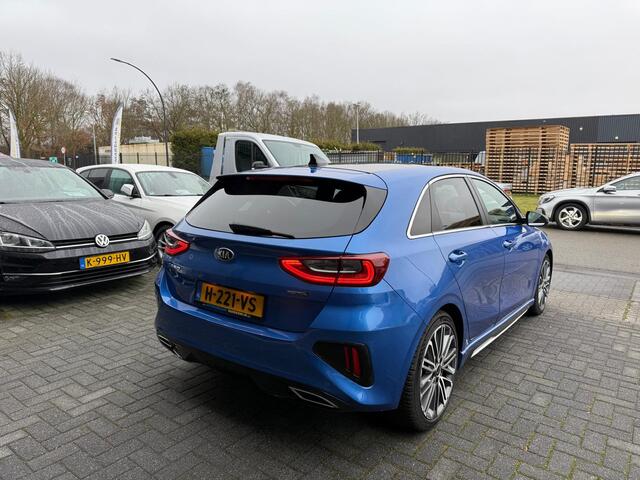 KIA CEE D Ceed 1.4 T-GDi GT-PlusLine | 1E EIGENAAR | 12MND GARANTIE | AUTOMAAT | PANO | CRUISE | JBL | LED | BOMVOL |