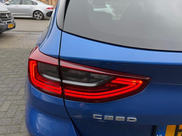 KIA CEE D Ceed 1.4 T-GDi GT-PlusLine | 1E EIGENAAR | 12MND GARANTIE | AUTOMAAT | PANO | CRUISE | JBL | LED | BOMVOL |