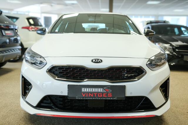KIA CEE D Ceed 1.6 T-GDi GT 204pk Apple carplay, Add cruise, Camera, PDC, Trekhaak afneembaar!