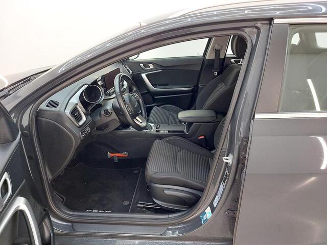 KIA CEE D CEED SPORTSWAGON 1.5 T-GDI DYNAMICLINE I TREKHAAK I ADAPTIVE CRUISE CONTROL I APPLE CARPLAY I CLIMATE CONTROL