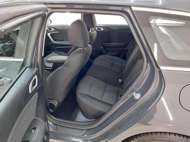 KIA CEE D CEED SPORTSWAGON 1.5 T-GDI DYNAMICLINE I TREKHAAK I ADAPTIVE CRUISE CONTROL I APPLE CARPLAY I CLIMATE CONTROL