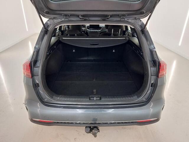 KIA CEE D CEED SPORTSWAGON 1.5 T-GDI DYNAMICLINE I TREKHAAK I ADAPTIVE CRUISE CONTROL I APPLE CARPLAY I CLIMATE CONTROL