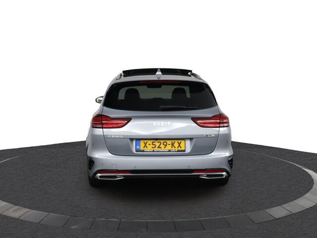 KIA CEE D Ceed Sportswagon 1.5 T-GDi GT-Line - Schuif/kantel dak - Adaptieve cruise control - Stoel/Stuurverwarming - AppleCarplay - Android Auto - 7 Jaar of 150.000km Fabrieksgarantie