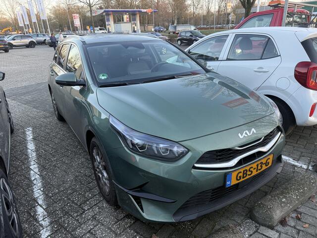KIA CEE D Ceed Sportswagon 1.0 T-GDi DynamicPlusLine / Trekhaak / Camera / Navi / All Season / Stoel&Stuurverw.
