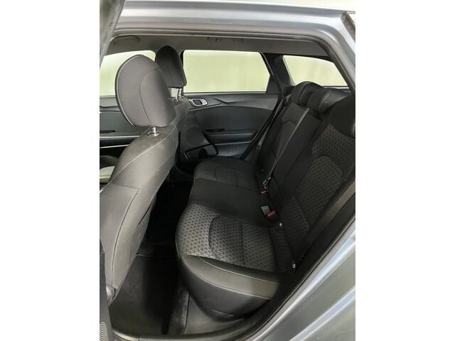 KIA CEE D Ceed Sportswagon 1.5 T-GDi DynamicLine 160PK/ECC/APPLE/CRUISE/TREKHAAK