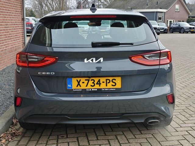 KIA CEE D Ceed 1.0 T-GDi DynamicL. CAMERA / APPLE CARPLAY / ANDROID AUTO