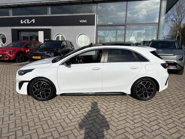 KIA CEE D Ceed 1.0 T-GDi GT-Line + AFNEEMBARE TREKHAAK