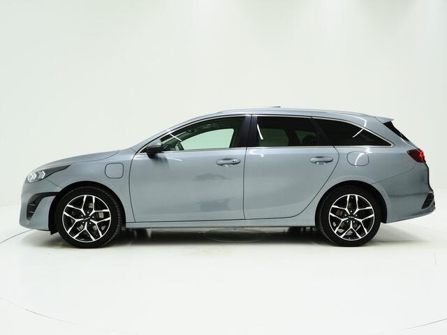 KIA CEE D Ceed Sportswagon 1.6 GDI PHEV ExecutiveLine | Panoramadak | Camera | Leder | Adaptive Cruise | Keyless | Memory | Carplay