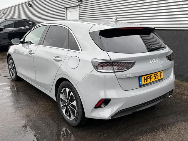 KIA CEE D Ceed 1.0 T-GDi Design Edition BTW-auto, Nieuw geleverd, Dodehoekdetectie, Stoel- & Stuurwiel verwarmd, Privacy glass, LMV