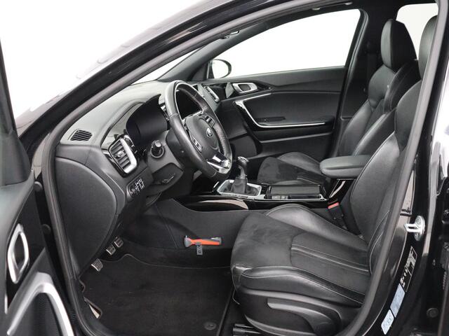 KIA CEE D Ceed Sportswagon 1.0 T-GDi GT-Line | Panoramadak | Stoel & stuurverwarming | Camera | Navigatie | Xenon | Climate control | Keyless | Cruise control