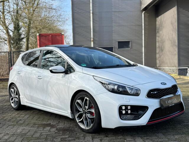 KIA CEE D cee'd 1.6 T-GDi GT DAK/CAMERA/NAVI