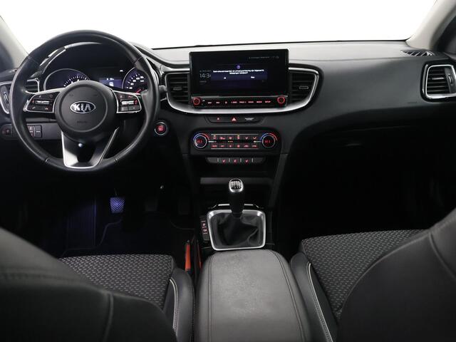 KIA CEE D Ceed Sportswagon 1.0 T-GDi DynamicPlusLine | Trekhaak Afneembaar | Stoel/Stuurwielverwarming | Navigatie | Parkeercamera | Climate control | Keyless Go |