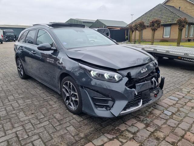 KIA CEE D Ceed Sportswagon 1.6 GDI PHEV Pano Navi Stoelverw