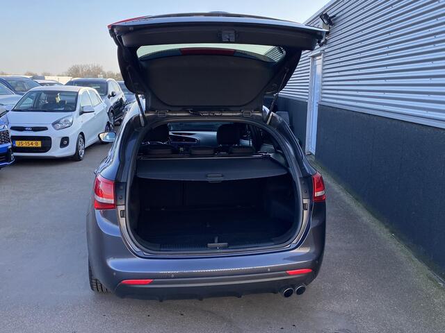 KIA CEE D cee'd Sportswagon 1.0 T-GDi GT-PlusLine Navigatie, Stoel- & Stuurwielverwarming, Climte control, LMV 17", Achteruitrijcamera, Parkeersensoren, Dealeronderhouden