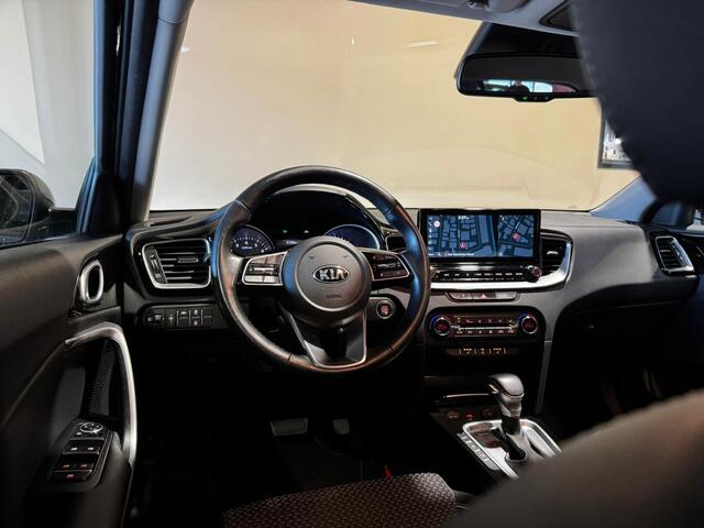 KIA CEE D Ceed Sportswagon 1.4 T-GDi DynamicPlusLine |Stoel/Stuurverw. |Trekhaak |Camera |Keyless |ACC