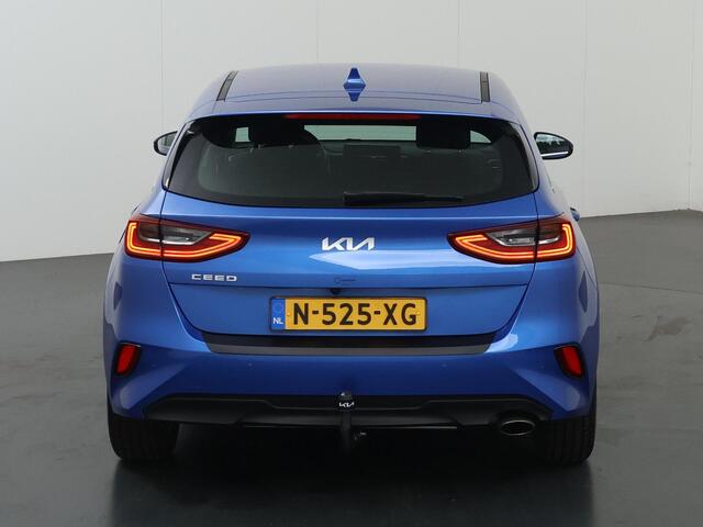 KIA CEE D Ceed 1.5 T-GDi DynamicLine | Trekhaak | Navigatie | Parkeercamera | Climate Control | Cruise Control |