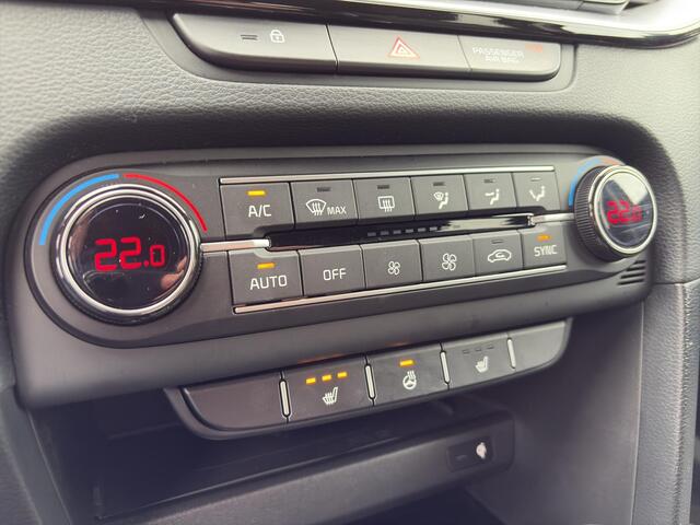 KIA CEE D Ceed Sportswagon 1.5 T-GDi DynamicPlusLine