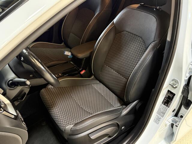 KIA CEE D Ceed 1.0 T-GDi MHEV DynamicPlusLine | Camera | Dodehoeksensoren | Apple Carplay