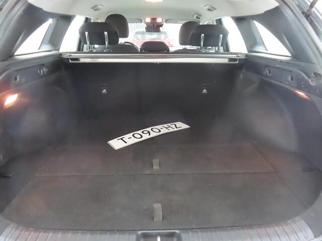 KIA CEE D CEED SPORTSWAGON 1.5 T-GDI DYNAMICLINE I TREKHAAK I APPLE CARPLAY I ADAPTIVE CRUISE CONTROL I P-CAMERA