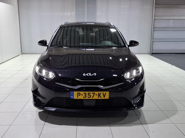KIA CEE D Ceed Sportswagon 1.5 T-GDi DynamicPlusLine Stoel en Stuur verwarming, Apple Carplay/Android Auto, Navigatie, Camera.