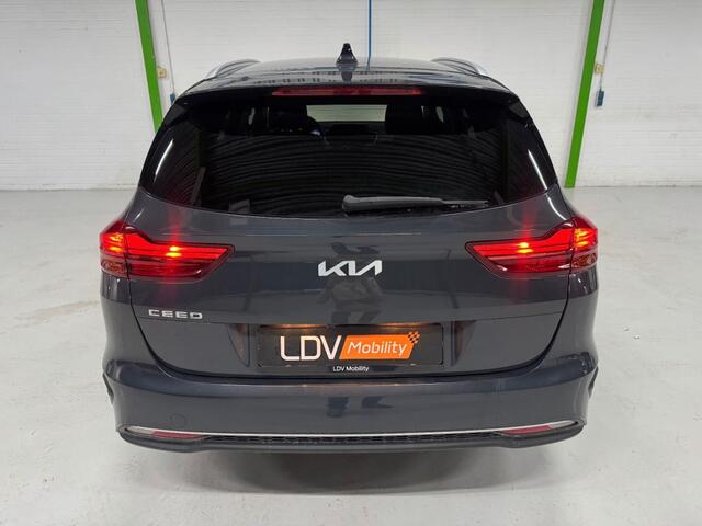 KIA CEE D 1.5 T-GDI Vision Sportswagon / 26429 km / Apple carplay / Stuurverwarming / Boekjes ingevuld aanwezig.