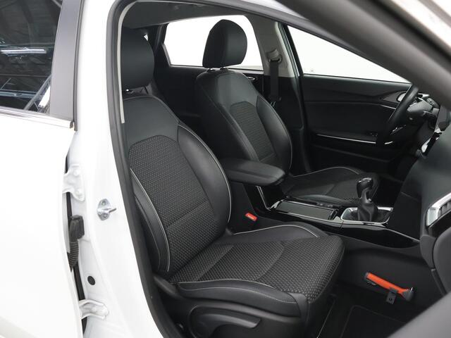 KIA CEE D Ceed 1.0 T-GDi DynamicPlusLine | Stoel/Stuurwielverwarming | Navigatie | Parkeercamera | Climate control |