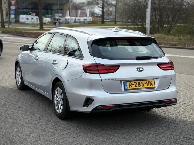 KIA CEE D 1.5 T-GDI 160PK CARPLAY CAMERA STOEL/STUUR VERWARMING