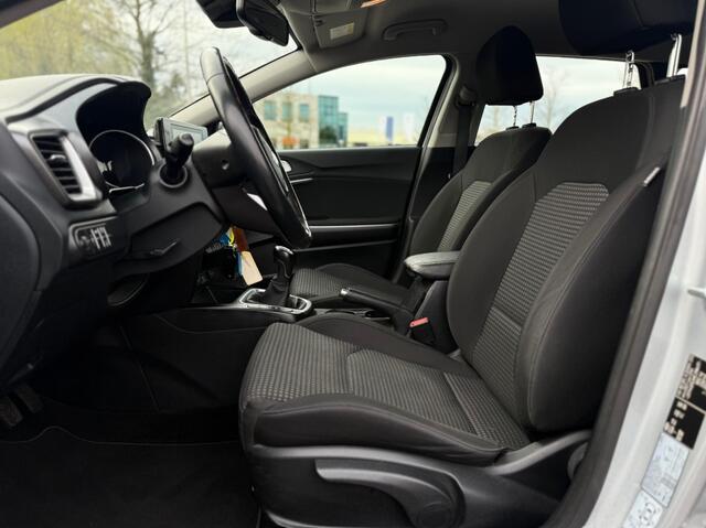 KIA CEE D 1.5 T-GDI 160PK CARPLAY CAMERA STOEL/STUUR VERWARMING