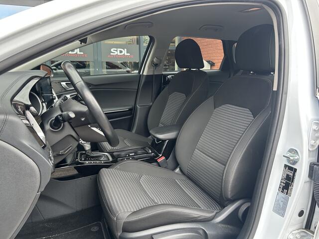 KIA CEE D Ceed Sportswagon 1.6 GDI PHEV DynamicLine // FULL LED // APPLE CARPLAY / ANDROID AUTO // ADAPTIVE CRUISE // KEYLESS // STOEL + STUURVERWARMING