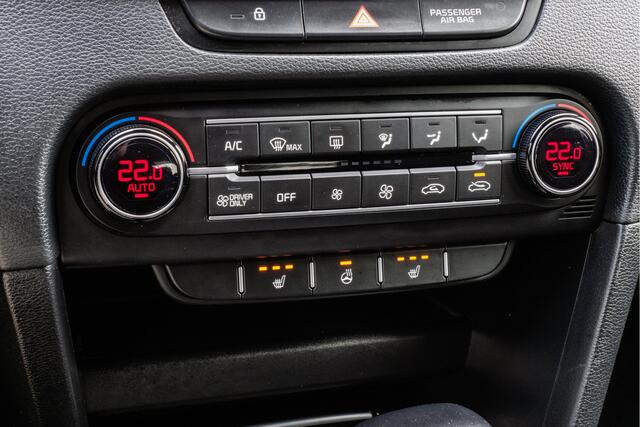 KIA CEE D Ceed Sportswagon 1.6 GDI PHEV DynamicPlusLine Trekhaak/ Stoel+stuurverwarming/ Camera/ Half lederen int./ Carplay